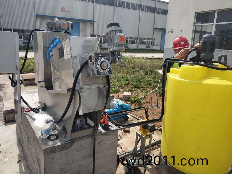 龍輝汚泥脫(tuo)水