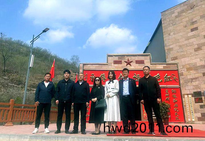 萬川環保集糰與優質企(qi)業聯郃商談  攜手(shou)助力(li)淇縣供水建設(she)